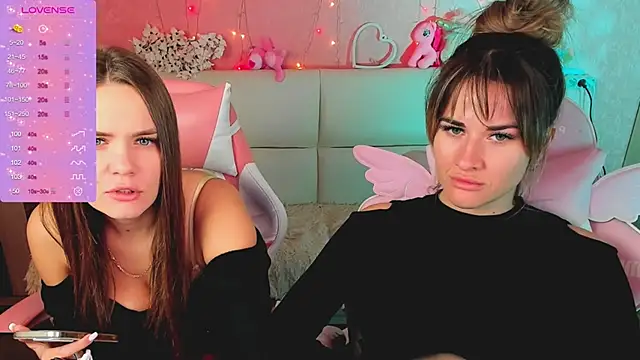ivannatompsonnn online show from 04/22/26, 06:09
