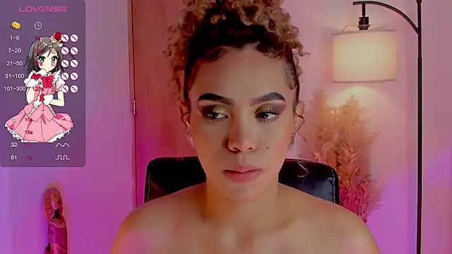 Oxana Fedorova online show from 02/08/25, 03:41