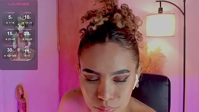 Oxana Fedorova online show from 02/10/25, 02:08