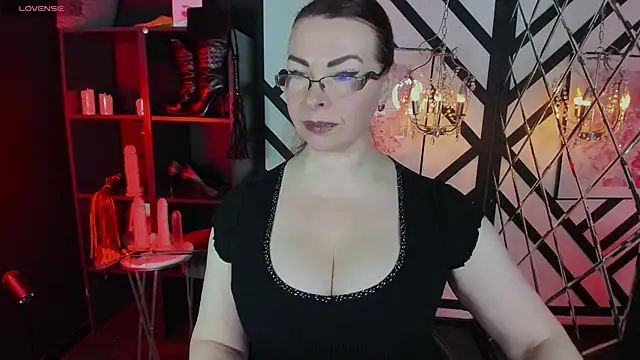 MrsIngrid online show from 03/25/26, 07:19