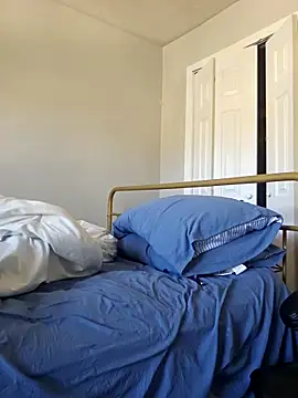 oliviaprettypussy online show from 03/28/26, 01:12