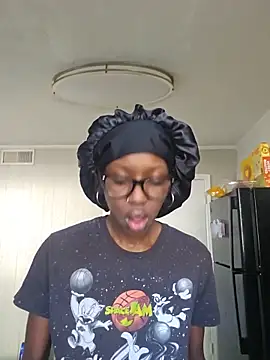 oliviaprettypussy online show from 05/15/26, 02:04