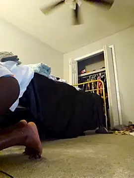 oliviaprettypussy online show from 04/18/26, 02:25