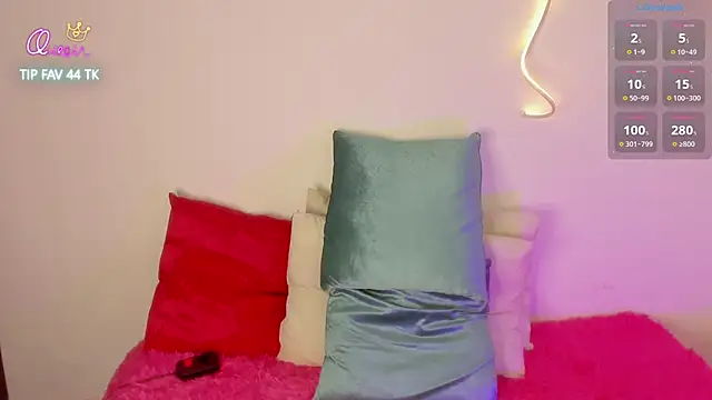 cloe 25 online show from 02/28/26, 12:32