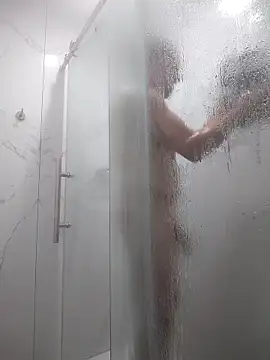 Roberts8inchcock online show from 03/03/26, 12:28