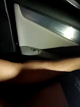 Roberts8inchcock online show from 11/16/25, 09:58