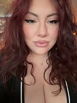 CurvyKimmy1 online show from 04/26/26, 10:45