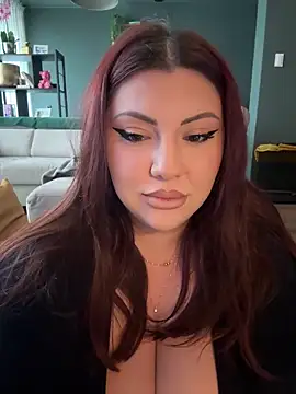 CurvyKimmy1 online show from 05/09/26, 09:01
