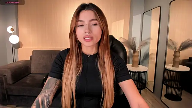 LexieWayne online show from 10/16/25, 09:23