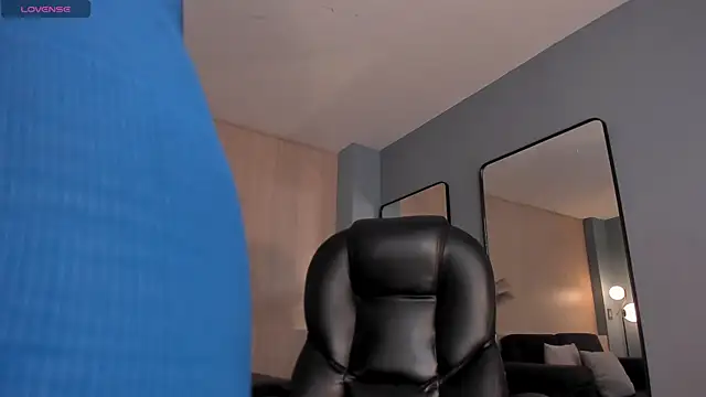 LexieWayne online show from 09/10/25, 06:51