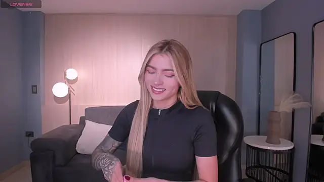 LexieWayne online show from 04/07/26, 06:54