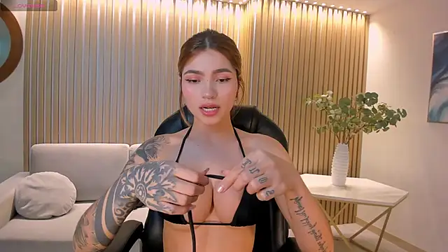 LexieWayne online show from 03/25/26, 08:52