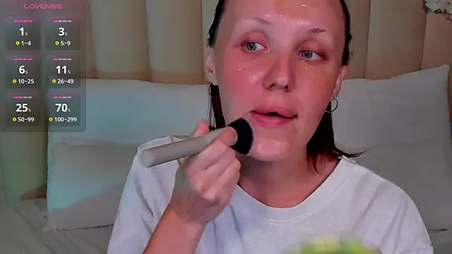 LianaFord online show from 05/28/26, 05:15