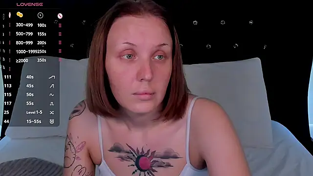 Snapshot of LianaFord chatting on 03/22/26, 04:05 LianaFord online show from 03/22/26, 04:05