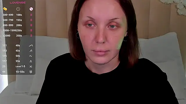 Snapshot of LianaFord chatting on 03/27/26, 04:10 LianaFord online show from 03/27/26, 04:10