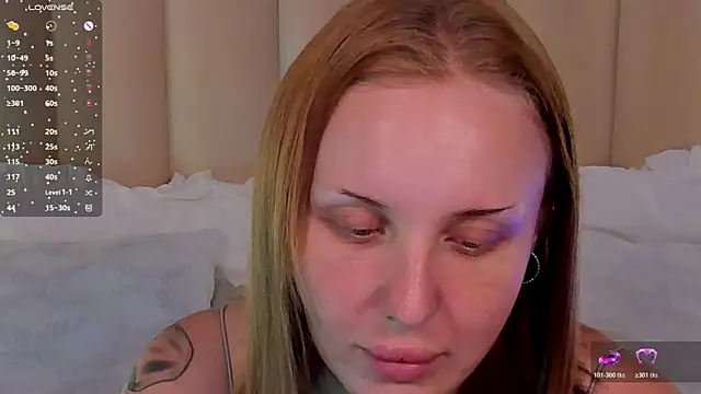 Snapshot of LianaFord chatting on 07/15/26, 08:43 LianaFord online show from 07/15/26, 08:43