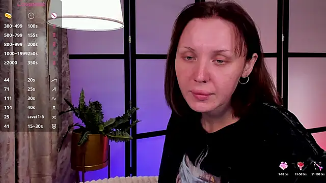 Snapshot of LianaFord chatting on 04/08/26, 05:42 LianaFord online show from 04/08/26, 05:42