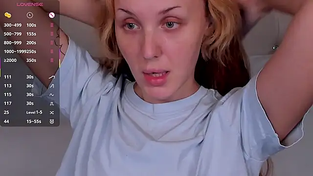 LianaFord online show from 12/03/25, 12:01