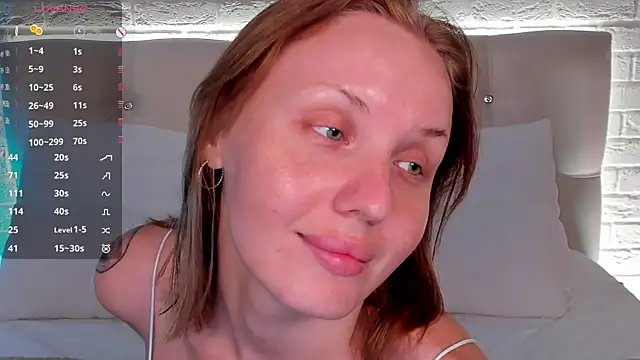 Snapshot of LianaFord chatting on 06/15/26, 04:56 LianaFord online show from 06/15/26, 04:56