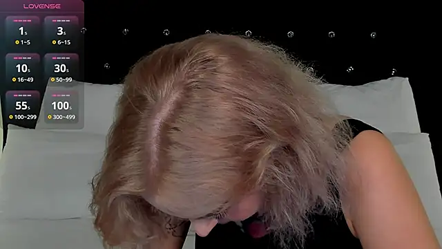 LianaFord online show from 10/07/25, 10:55