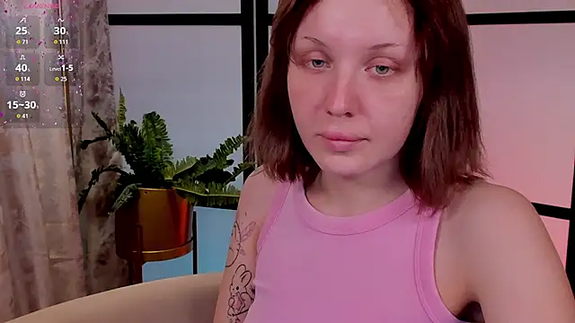 Snapshot of LianaFord chatting on 04/12/26, 05:22 LianaFord online show from 04/12/26, 05:22