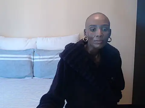 yummycherryxx online show from 06/12/26, 07:39