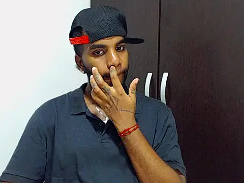 Rene hotman online show from 10/29/25, 09:25