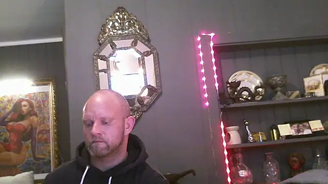 Trapods online show from 12/20/24, 09:00