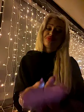 JennaLinn online show from 10/16/25, 10:51