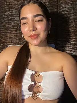 DulceChloe99 online show from 02/24/26, 07:15