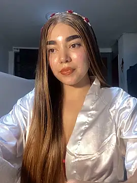 DulceChloe99 online show from 04/12/26, 04:16