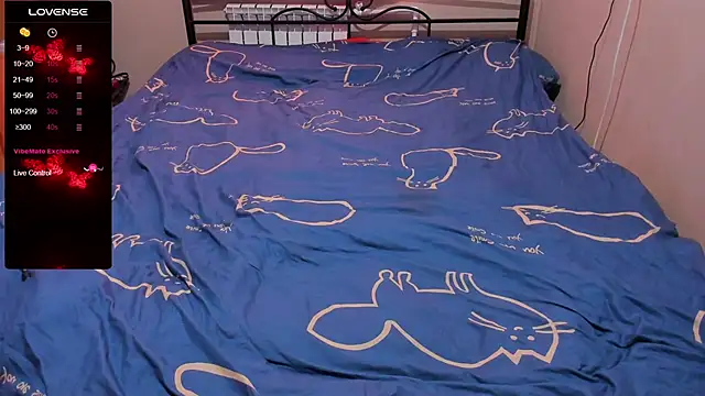 eva zero online show from 11/04/25, 10:08