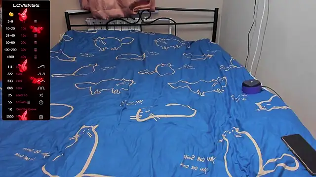 eva zero online show from 10/10/25, 03:02