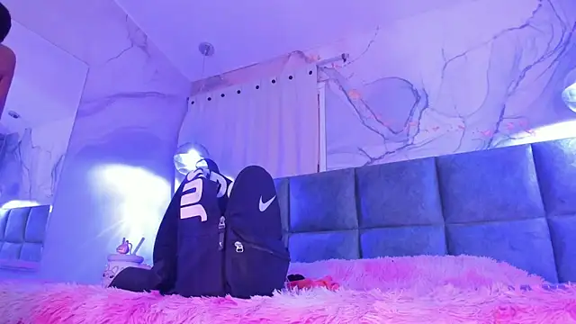 AntonellaRossi online show from 03/11/26, 07:52