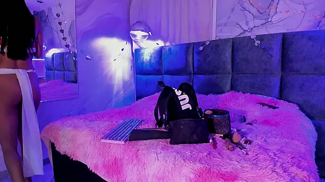 AntonellaRossi online show from 02/22/26, 07:48