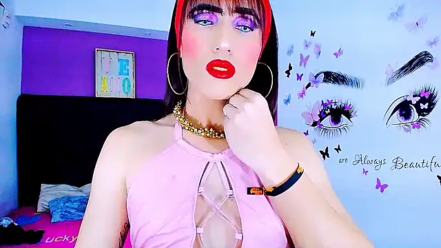 priscilahotker online show from 09/17/25, 04:03