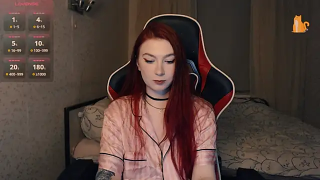 Cute lina online show from 01/30/25, 10:41