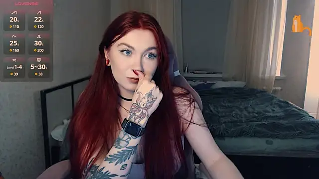 Cute lina online show from 03/20/25, 12:43