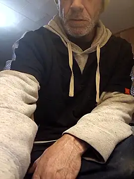 OralDesires2 online show from 12/17/25, 10:59