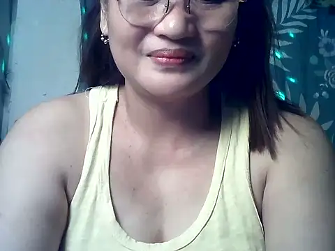 Amazing Angel22 online show from 04/13/26, 09:41