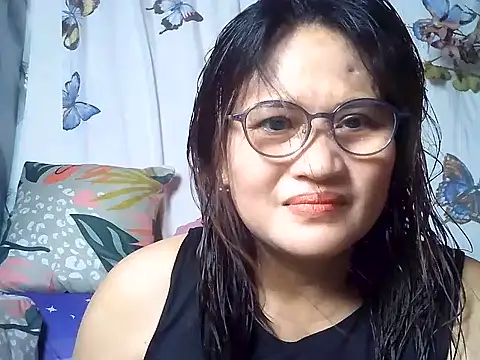 Amazing Angel22 online show from 06/24/26, 11:57