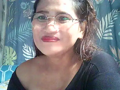 Amazing Angel22 online show from 10/16/25, 01:47