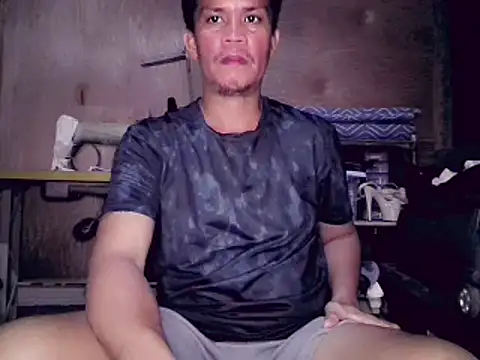 Snapshot of SweetasianHugoxxx chatting on 02/05/26, 03:19 SweetasianHugoxxx online show from 02/05/26, 03:19