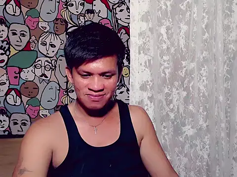 Snapshot of SweetasianHugoxxx chatting on 01/12/25, 02:19 SweetasianHugoxxx online show from 01/12/25, 02:19