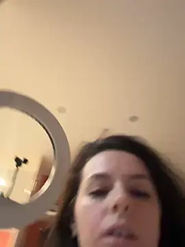 Roni Tailed online show from 02/18/25, 04:14