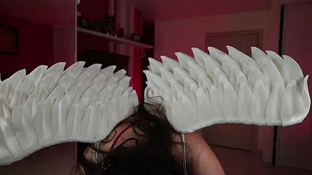 Roni Tailed online show from 02/14/25, 06:19