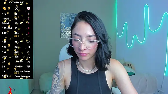 barbie scoth  online show from 10/23/25, 07:56