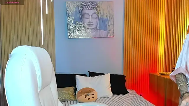 barbie scoth  online show from 06/07/26, 10:04