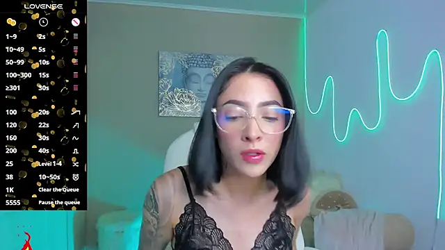 barbie scoth  online show from 10/17/25, 09:49