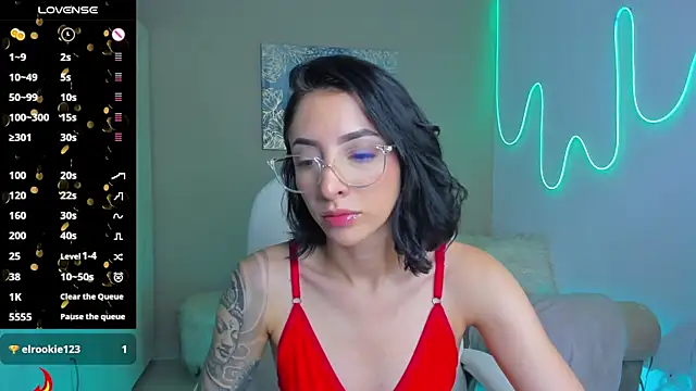 barbie scoth  online show from 10/08/25, 11:16